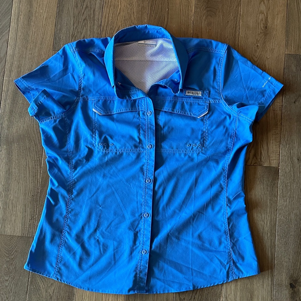 Columbia Women's Blue Short Sleeve Top